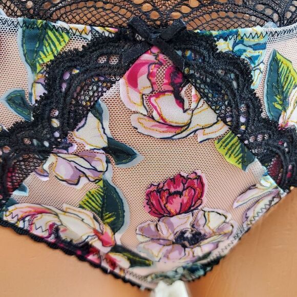Victoria's Secret CHEEKY SMALL Multicolor Lace trim floral mesh Very Sexy - Picture 3 of 6